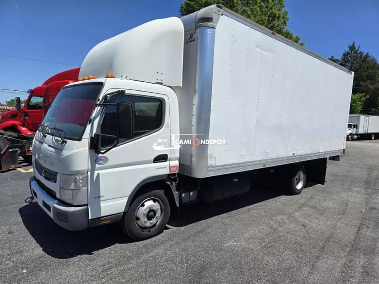 2015 Mitsubishi Fuso  FE Box Trucks