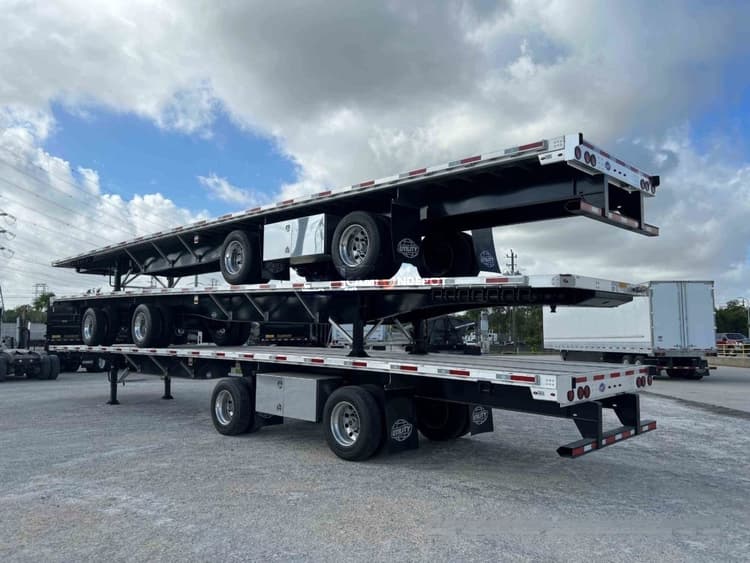 2025 Utility 53X102 Trailers Drop Deck 