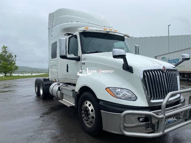2021 International LT625 Sleeper Trucks