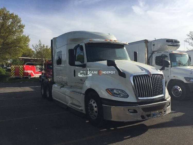 2021 International LT625 Sleeper Trucks