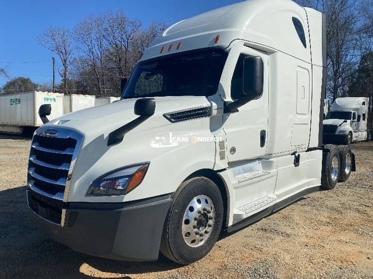 2021 Freightliner T12664ST Sleeper Trucks