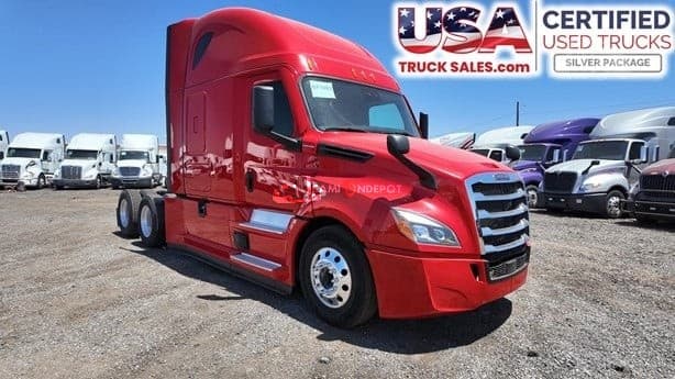 2022 Freightliner CASCADIA 126 Sleeper Trucks