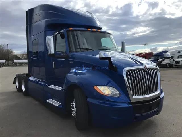 2020 International LT Sleeper Trucks