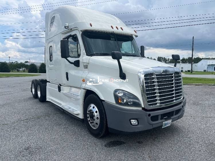 2019 Freightliner Cascadia 12564ST Sleeper Trucks