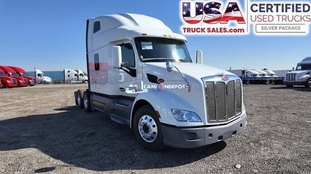 2022 Peterbilt 579 Sleeper Trucks