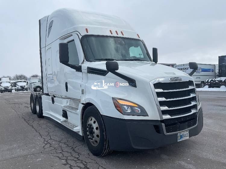 2021 Freightliner T12664ST Sleeper Trucks
