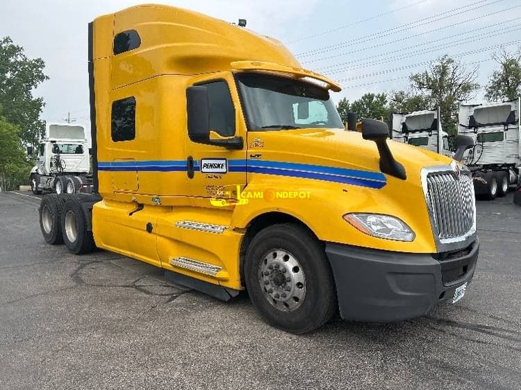 2020 International LT625 Sleeper Trucks