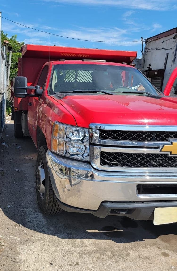 2011 Chevrolet  SILVERADO 3500HD Dump Trucks