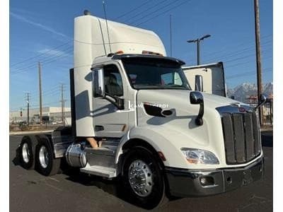 2020 Peterbilt 579 Day Cab Trucks