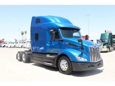 2023 Peterbilt 579 Sleeper Trucks