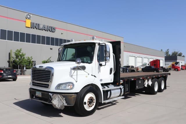 2014 Freightliner M112 Flatbed Trucks