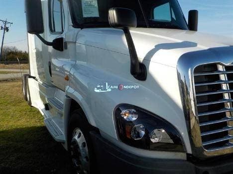 2019 Freightliner Cascadia 12564ST Sleeper Trucks
