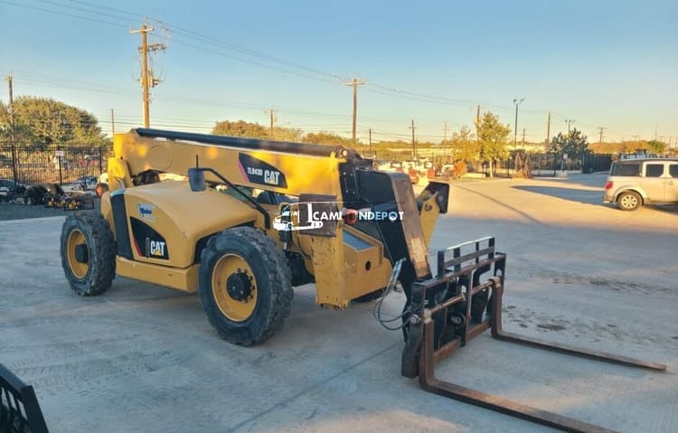 2018 Caterpillar TL943D Other Aggregate Equipment