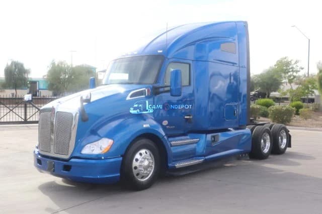 2020 Kenworth T680 Sleeper Trucks
