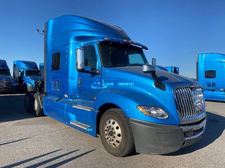 2020 International LT625 Sleeper Trucks