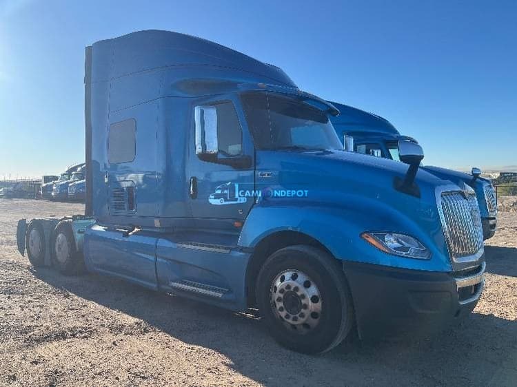 2020 International LT625 Sleeper Trucks