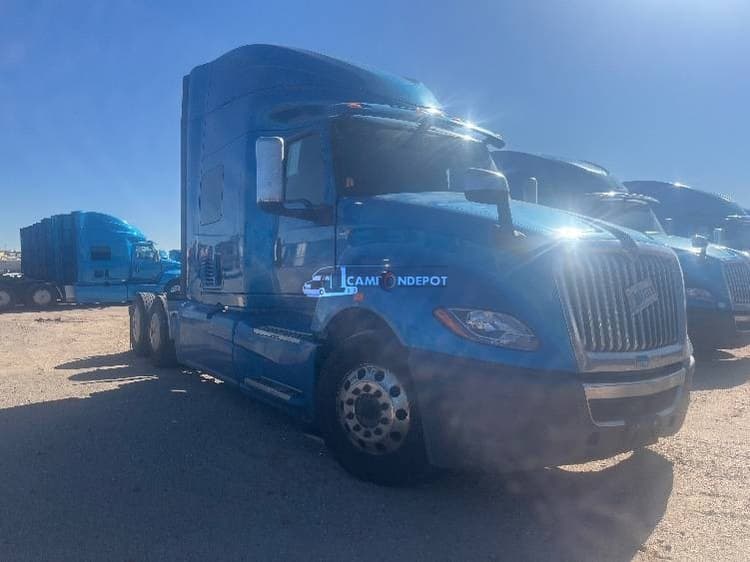 2020 International LT625 Sleeper Trucks