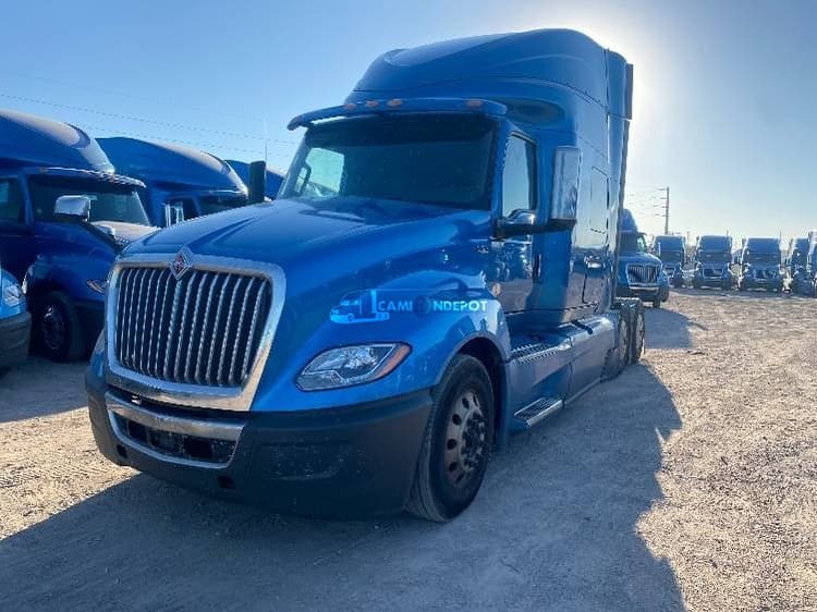 2019 International LT625 Sleeper Trucks
