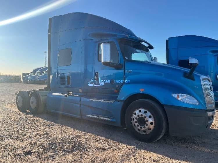 2020 International LT625 Sleeper Trucks