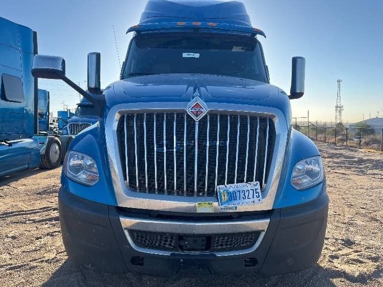 2019 International LT625 Sleeper Trucks