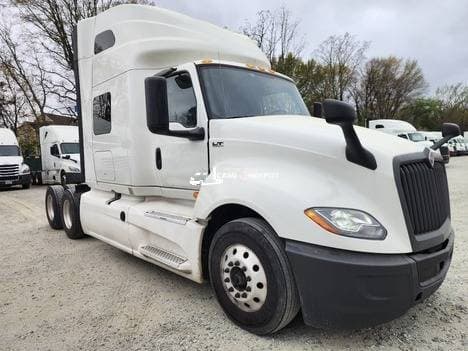 2020 International LT625 Sleeper Trucks