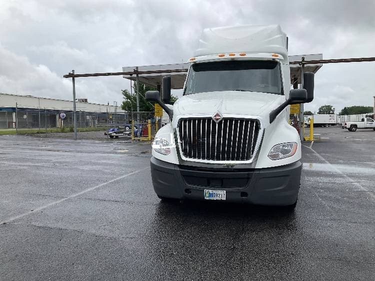 2019 International LT625 Sleeper Trucks