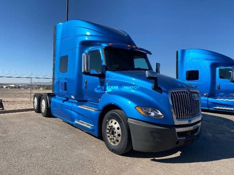 2020 International LT625 Sleeper Trucks