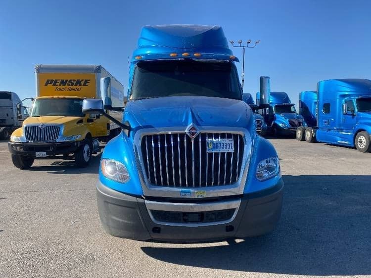 2020 International LT625 Sleeper Trucks