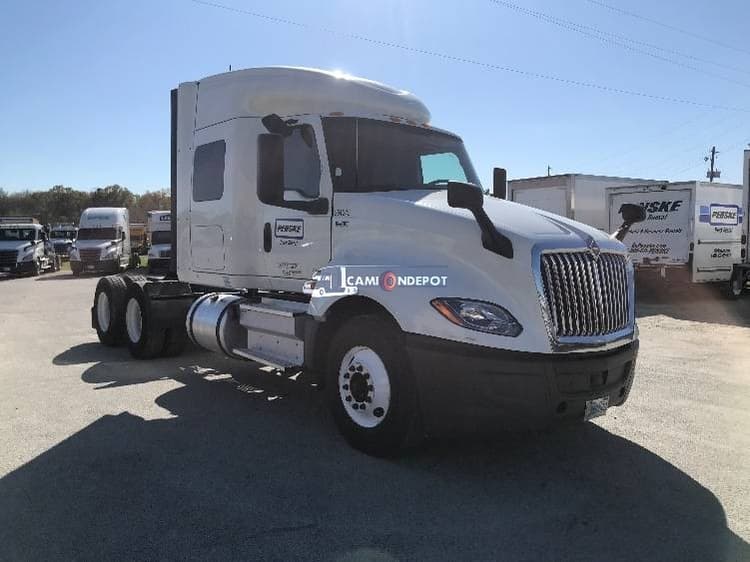 2019 International LT625 Sleeper Trucks