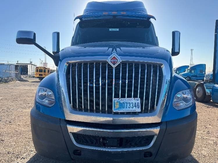 2020 International LT625 Sleeper Trucks