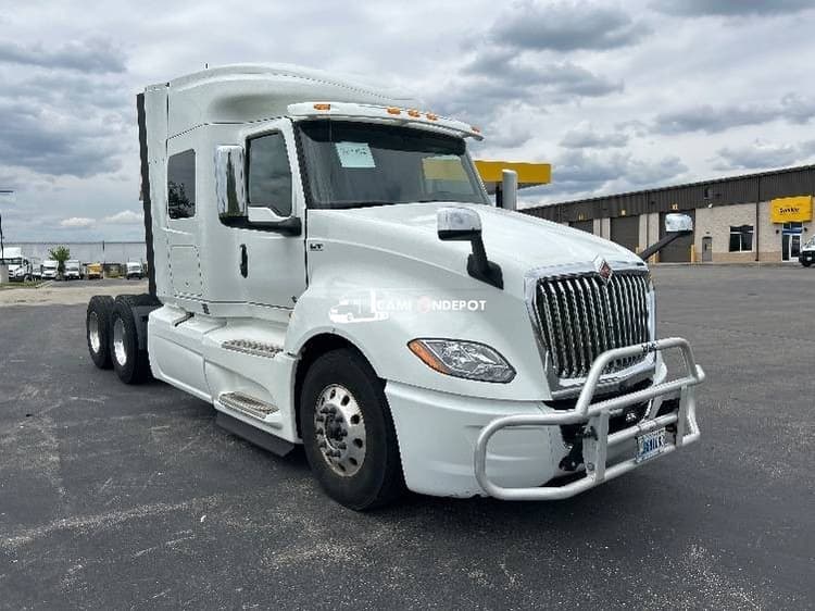 2020 International LT625 Sleeper Trucks