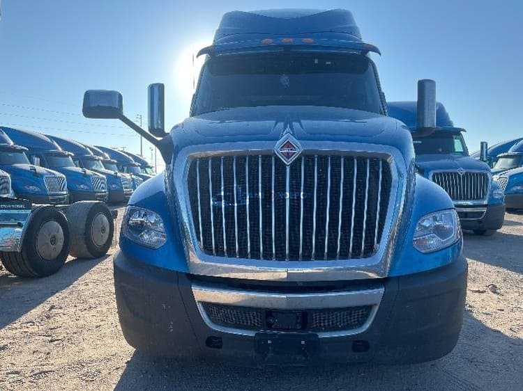 2019 International LT625 Sleeper Trucks