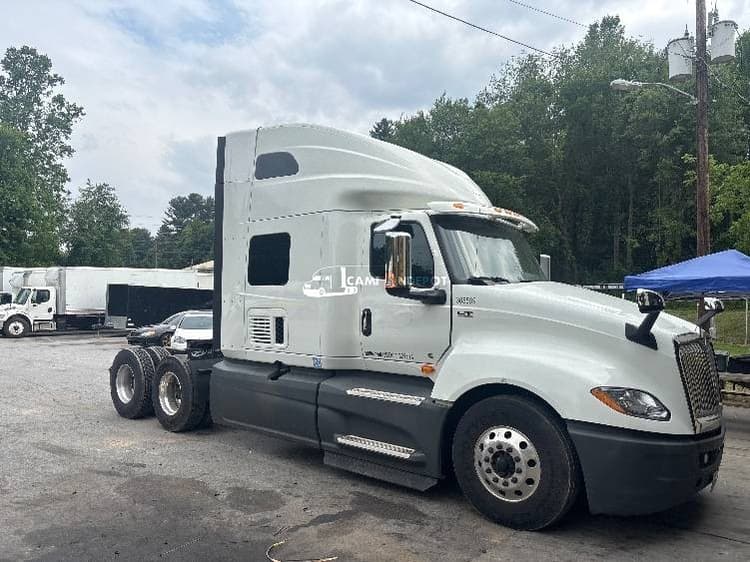 2020 International LT625 Sleeper Trucks