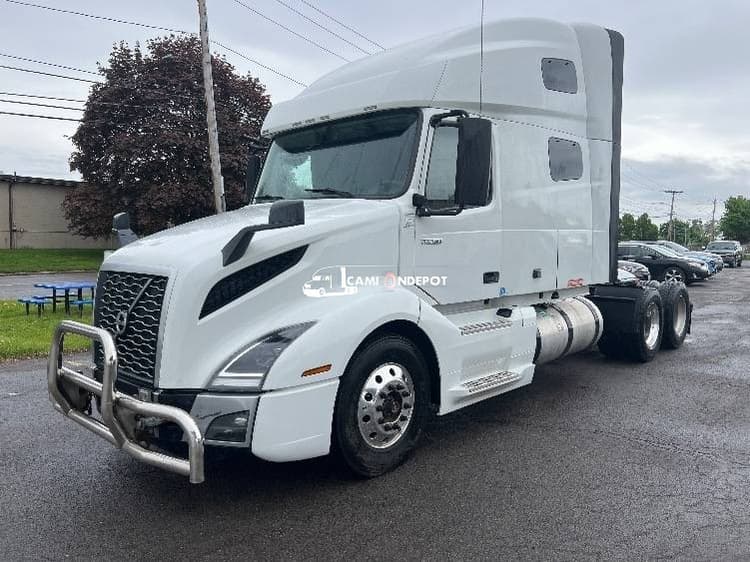 2020 Freightliner VNL64760 Sleeper Trucks