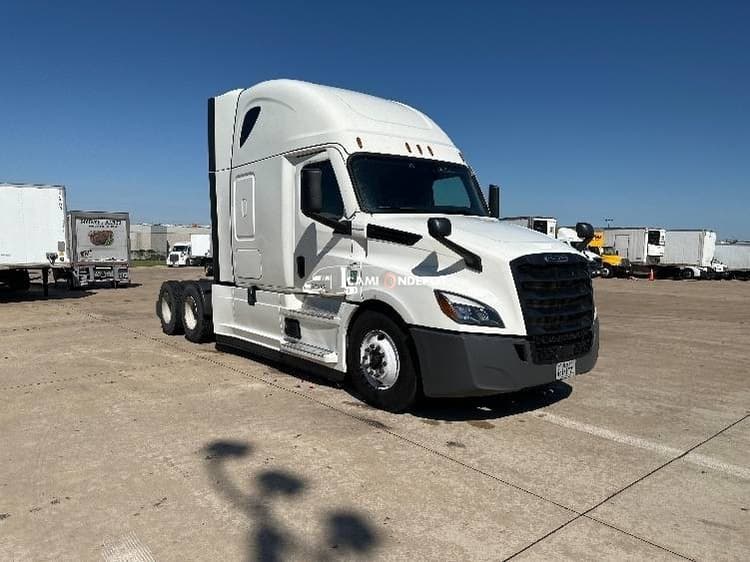 2020 Freightliner T12664ST Sleeper Trucks
