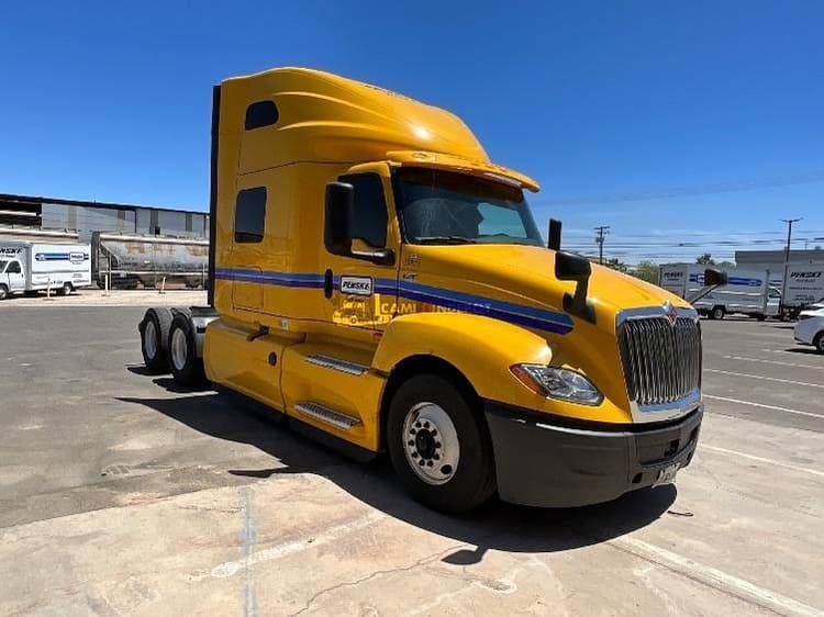2020 International LT625 Sleeper Trucks