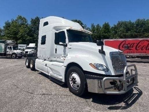 2018 International LT625 Sleeper Trucks