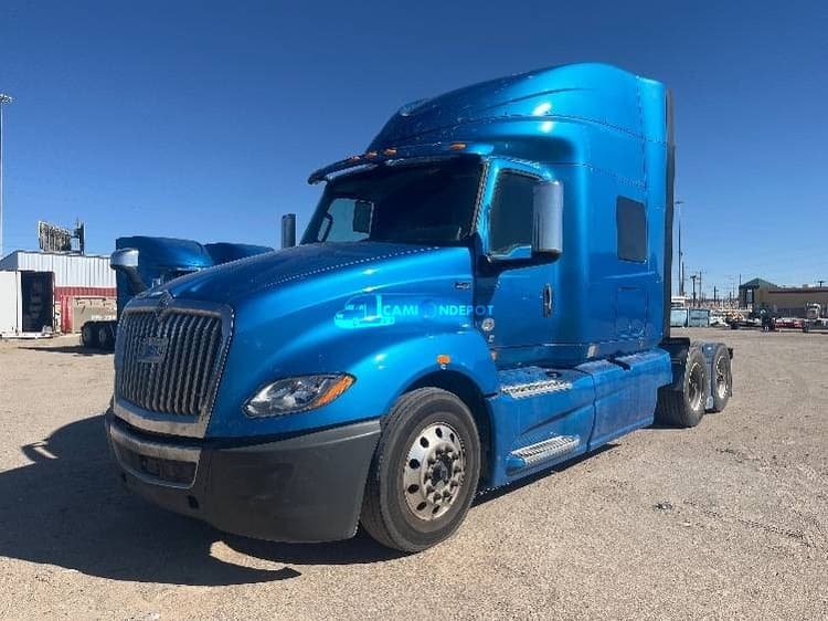 2020 International LT625 Sleeper Trucks