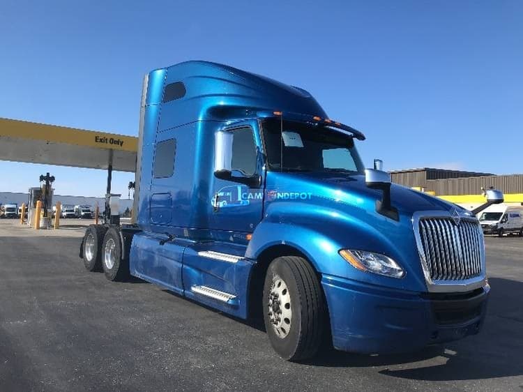 2019 International LT625 Sleeper Trucks