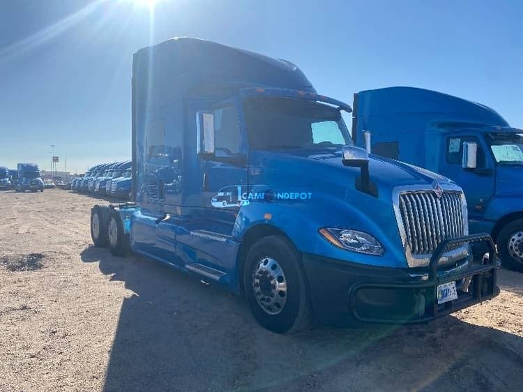 2020 International LT625 Sleeper Trucks