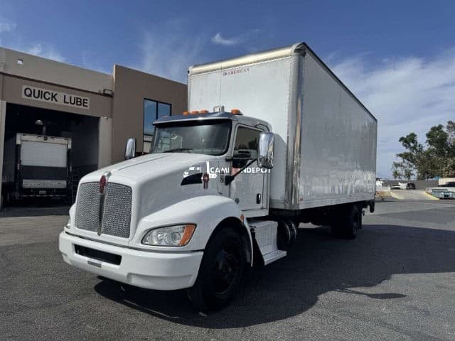 2018 Kenworth T270 Box Trucks
