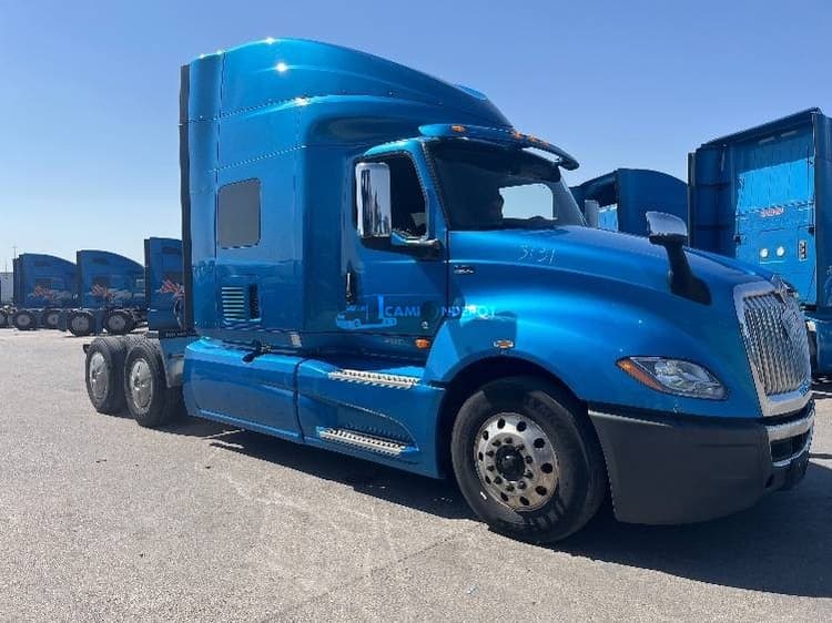 2020 International LT625 Sleeper Trucks