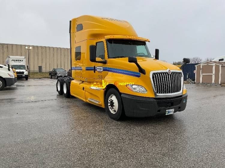 2020 International LT625 Sleeper Trucks