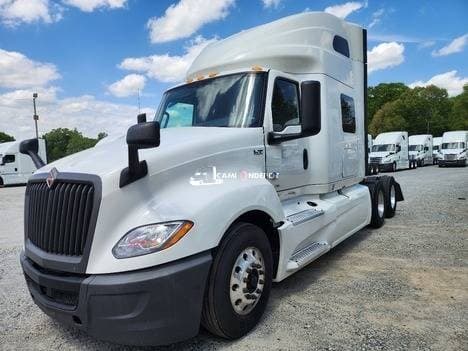 2020 International LT625 Sleeper Trucks