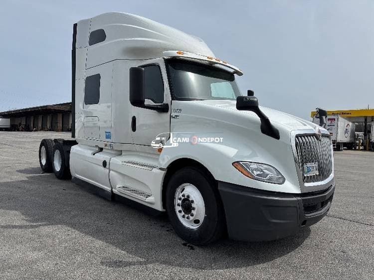 2019 International LT625 Sleeper Trucks