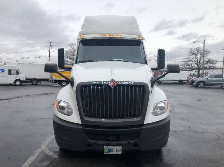 2020 International LT625 Sleeper Trucks