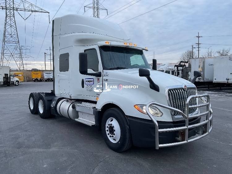 2020 International LT625 Sleeper Trucks