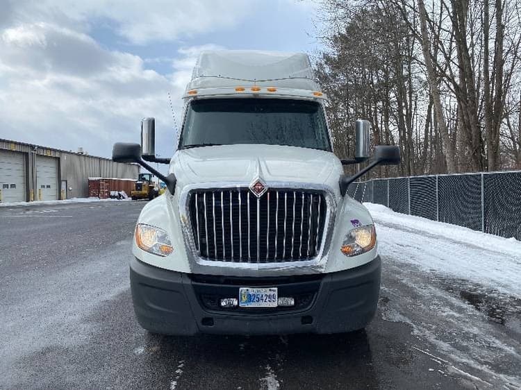 2020 International LT625 Sleeper Trucks