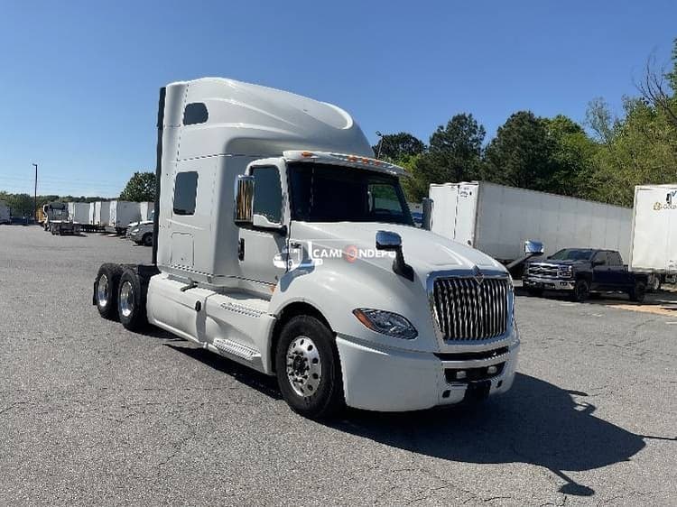2020 International LT625 Sleeper Trucks