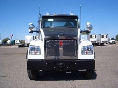 2025 Kenworth T880 Cab & Chassis Trucks